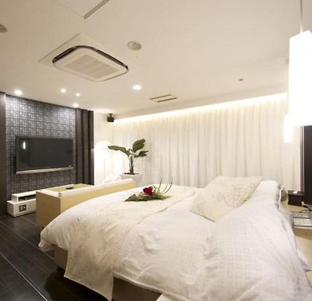 Hotel Water Gate Ichihara (Adults Only) ภายนอก รูปภาพ